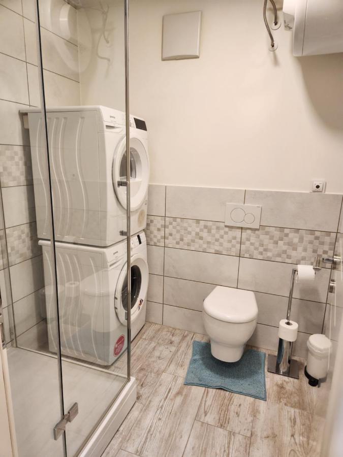 Studio Apartma V8 ماريبور المظهر الخارجي الصورة